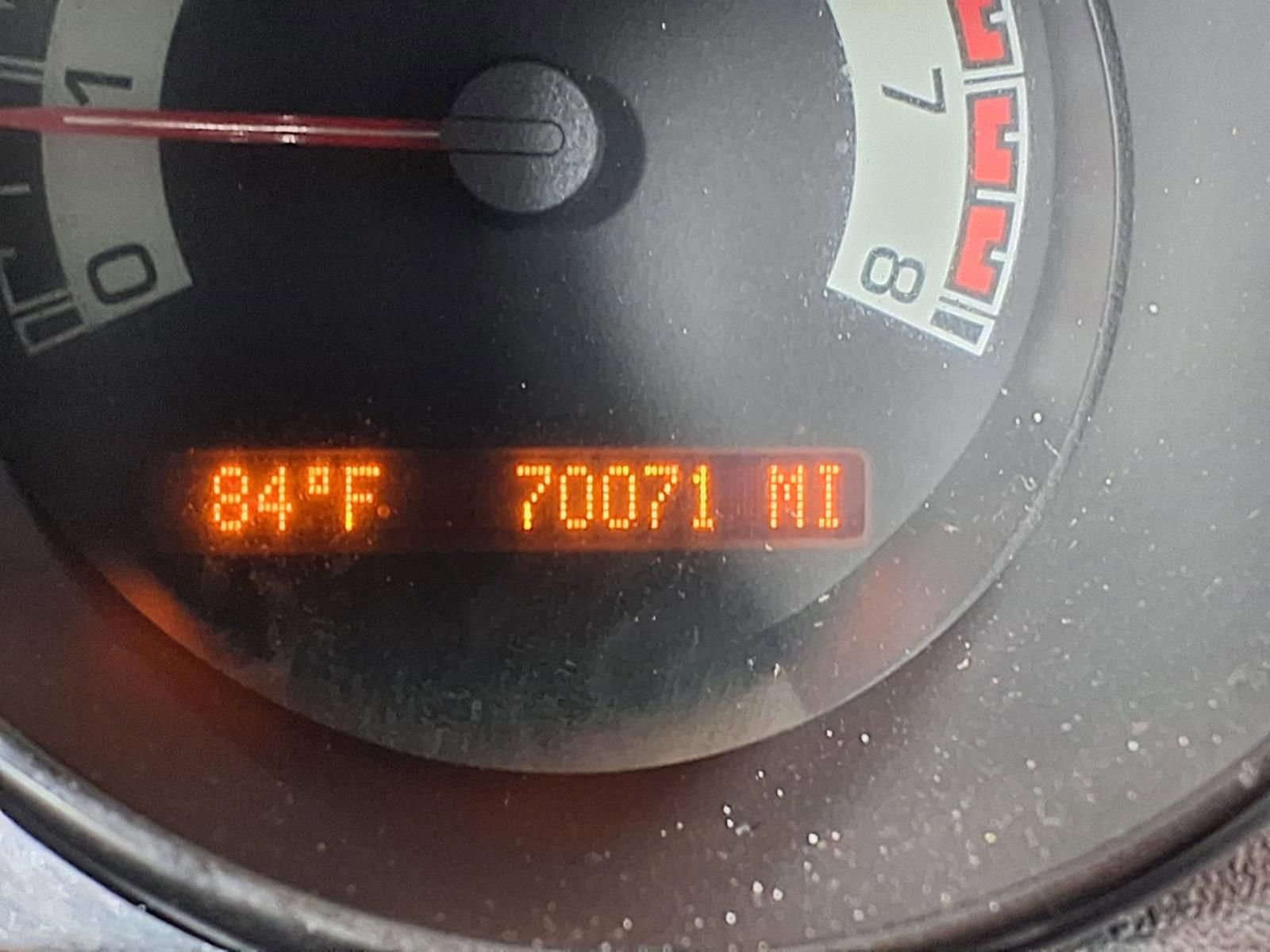 Used 2008 Saturn Sky Red Line image 27