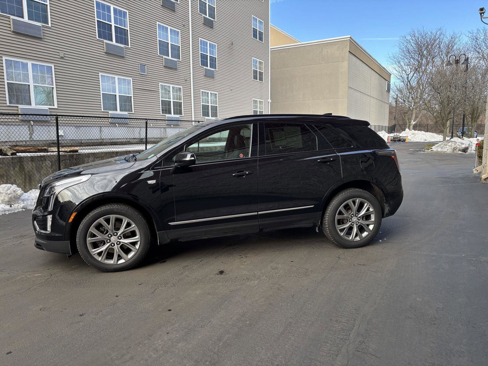 Used 2021 Cadillac XT5 Sportv image 3