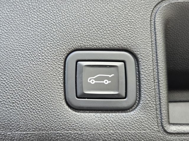 Used 2022 GMC Terrain AT4 w/ Tech Package AWD/4WD image 40