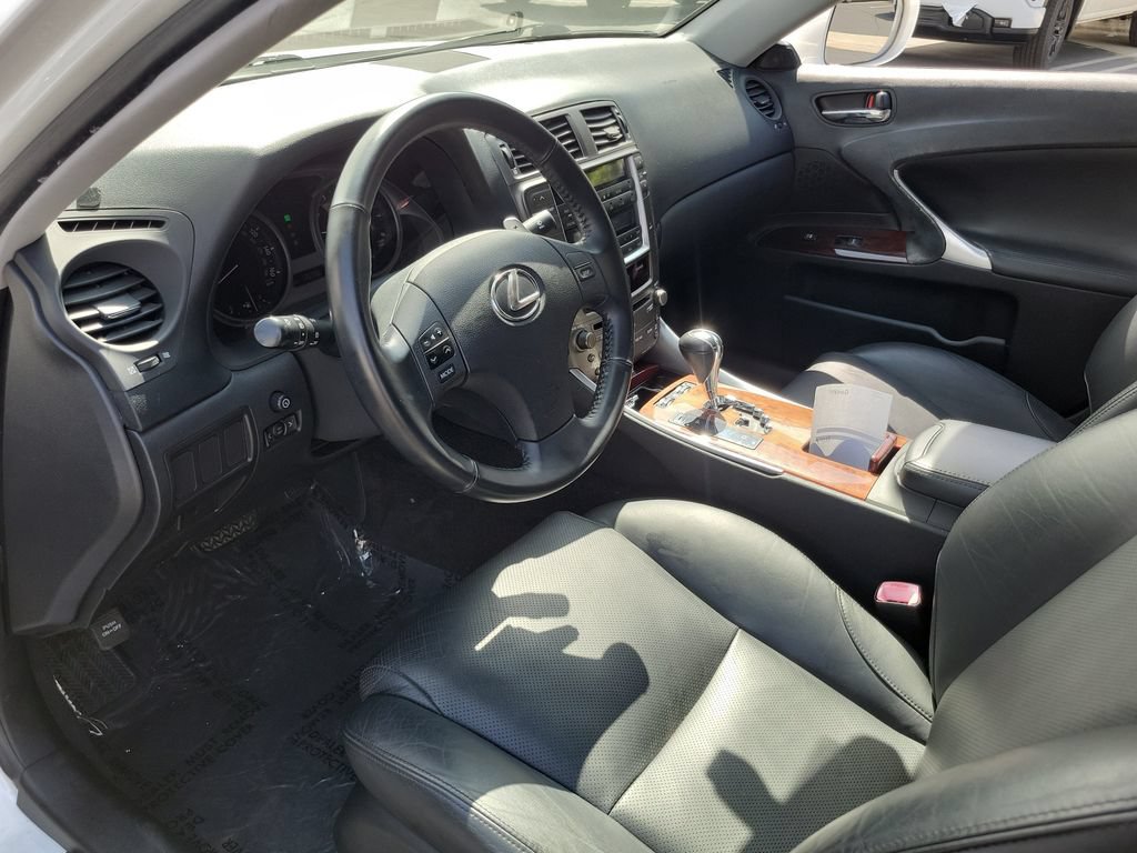 Used 2007 Lexus IS 250 RWD image 18