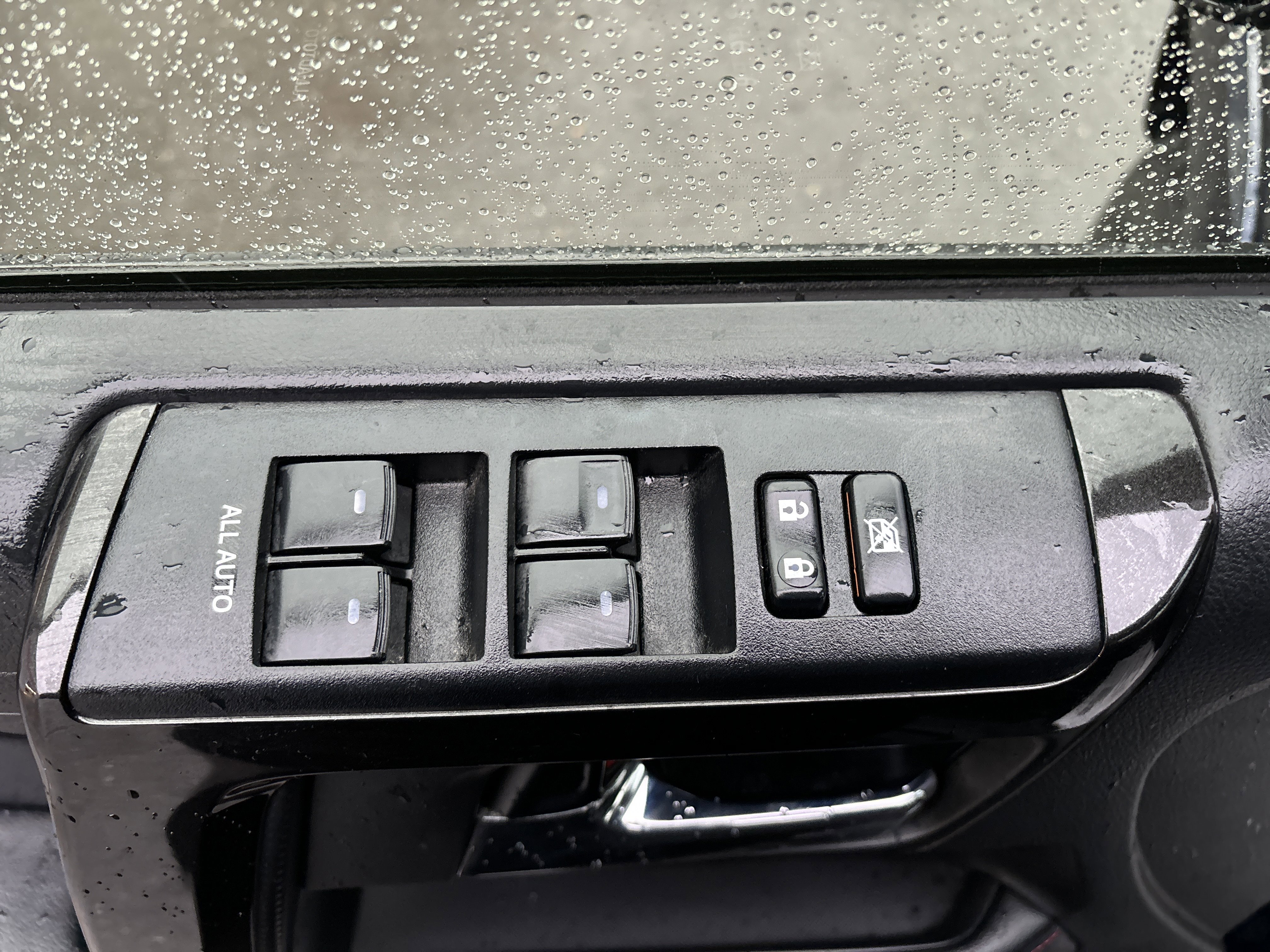 Used 2019 Toyota 4Runner TRD Off-Road image 17