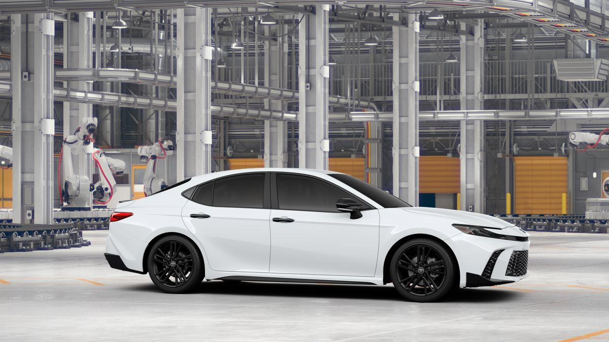 New 2026 Toyota Camry Hybrid w/ Convenience Package FWD image 15