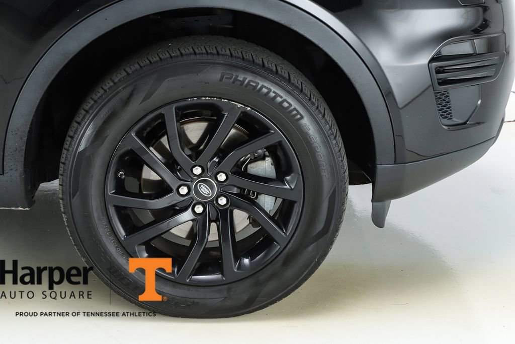 Used 2016 Land Rover Discovery Sport SE image 51