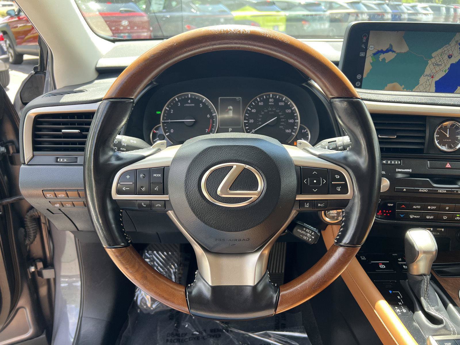 Used 2022 Lexus RX 350L Premium w/ Premium Package AWD/4WD image 34