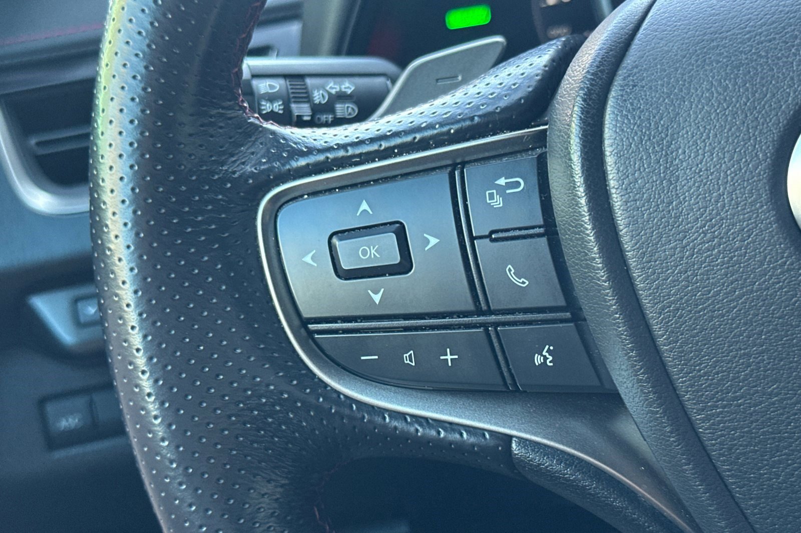 Certified 2022 Lexus UX 250h F Sport image 30