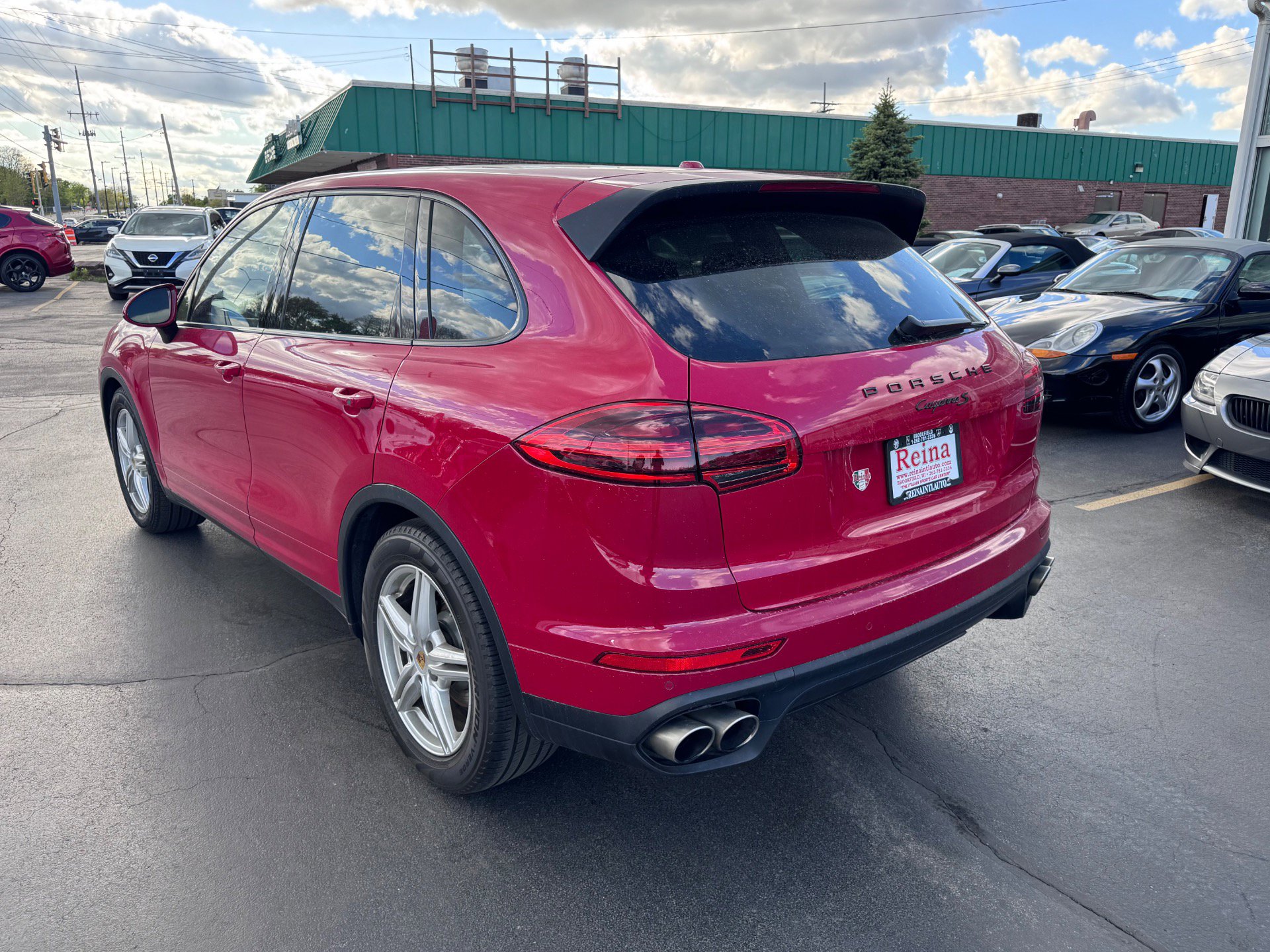 Used 2015 Porsche Cayenne S AWD/4WD image 5