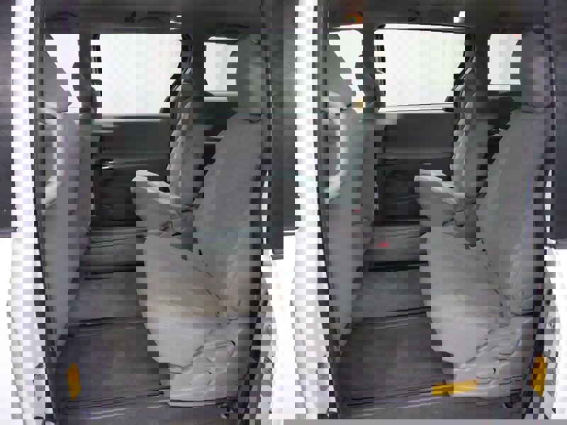 Used 2014 Toyota Sienna L image 21