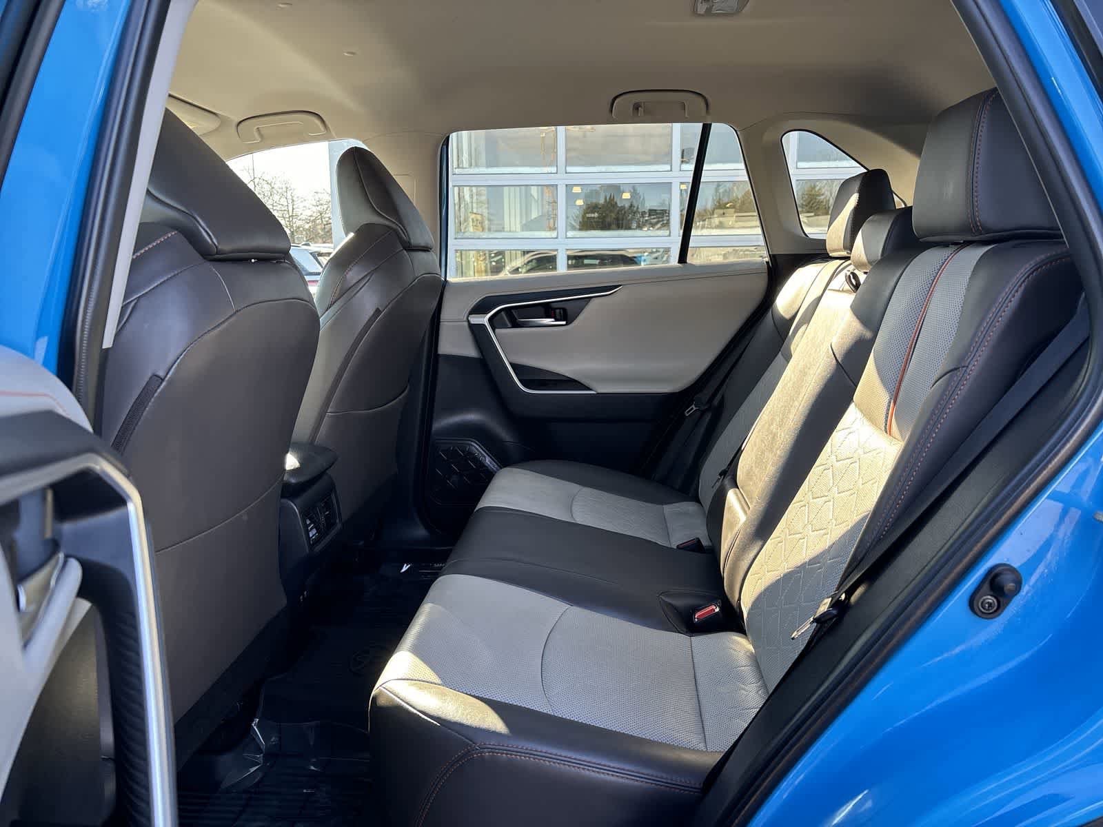 Used 2019 Toyota RAV4 Adventure w/ Cold Weather Package AWD/4WD image 9
