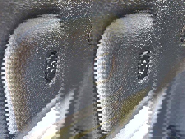 Used 2019 Jeep Grand Cherokee Limited image 9