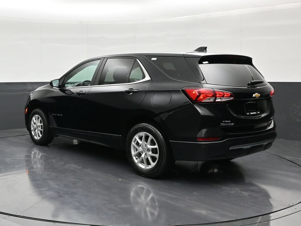Used 2024 Chevrolet Equinox LT AWD/4WD image 3