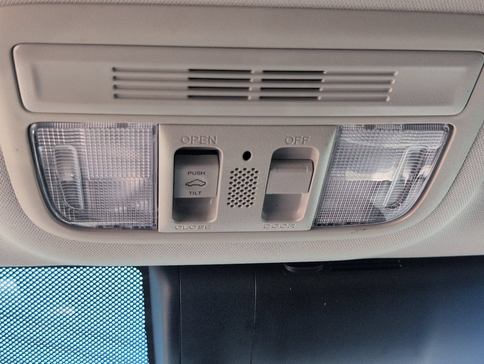 Used 2021 Honda Civic EX-L image 17