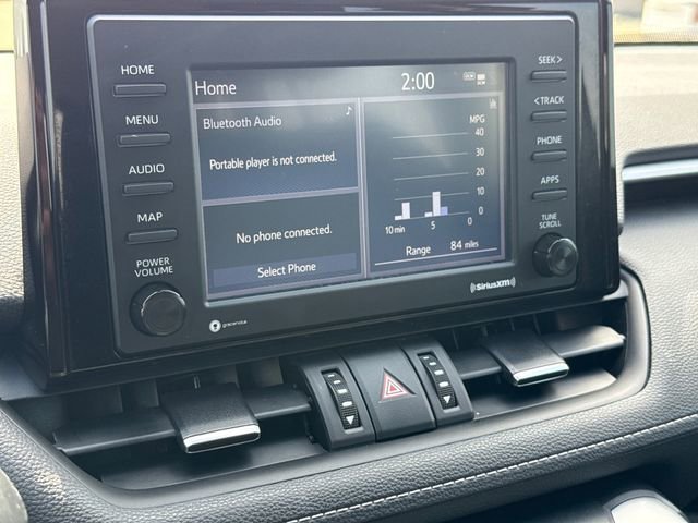 Used 2021 Toyota RAV4 XLE Premium image 24