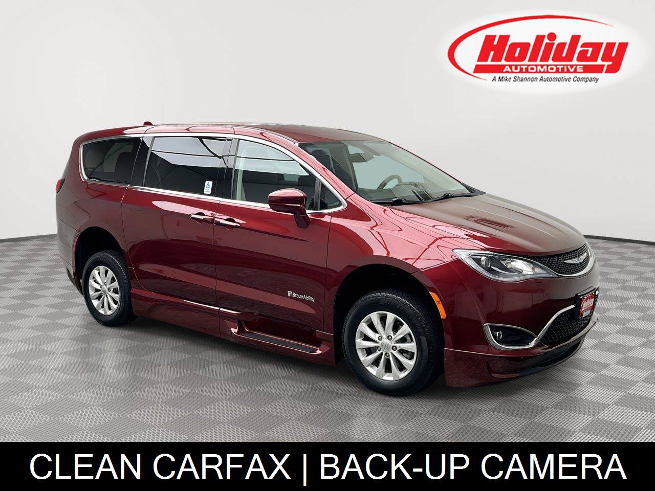 Used 2018 Chrysler Pacifica Touring Plus