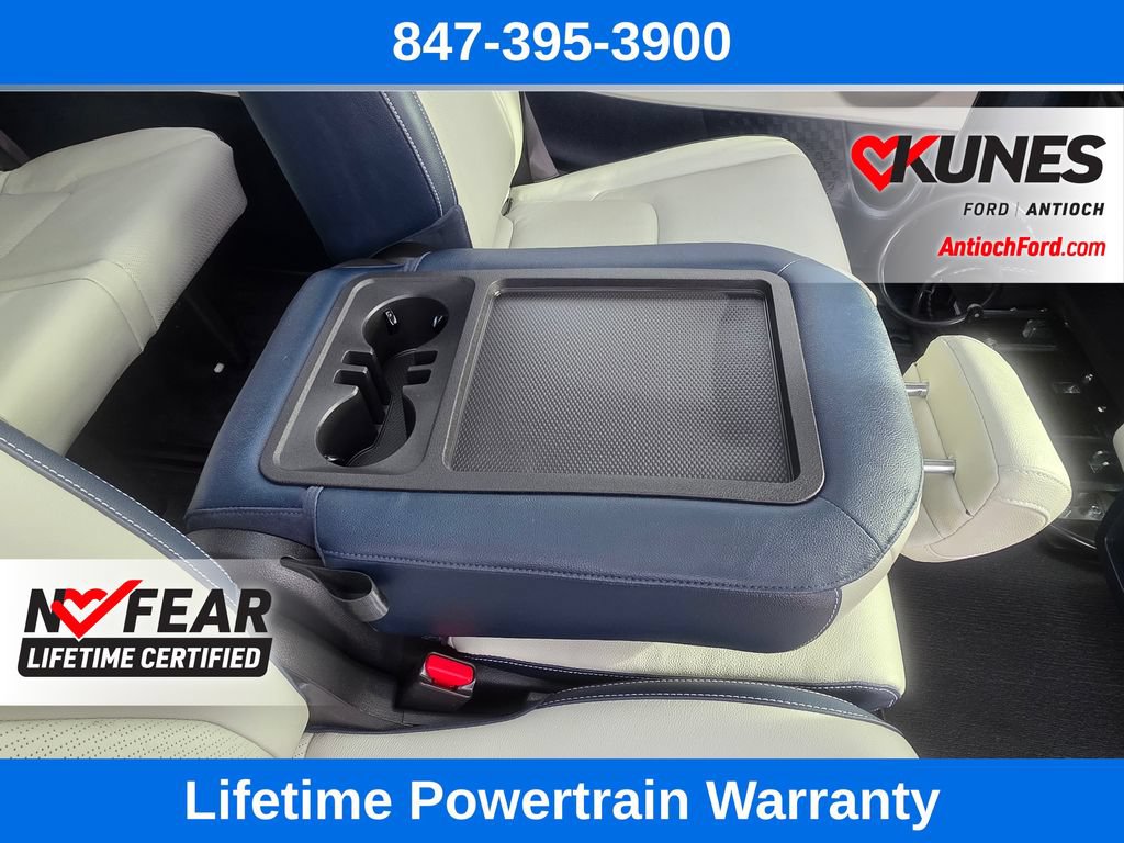 Used 2025 Kia Carnival SX Prestige FWD image 39