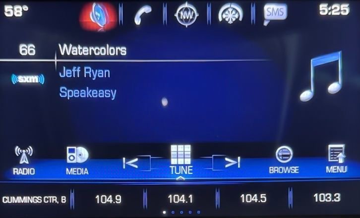 Used 2020 Cadillac Escalade ESV 4WD image 25