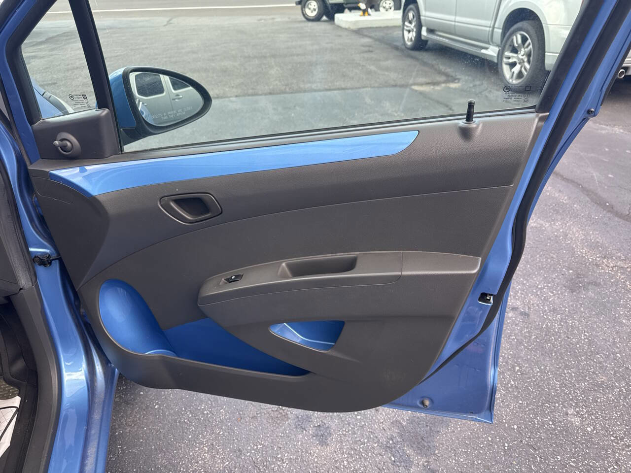 Used 2014 Chevrolet Spark LS FWD image 23