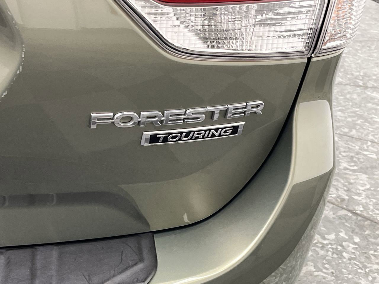 Used 2019 Subaru Forester Touring AWD/4WD image 33