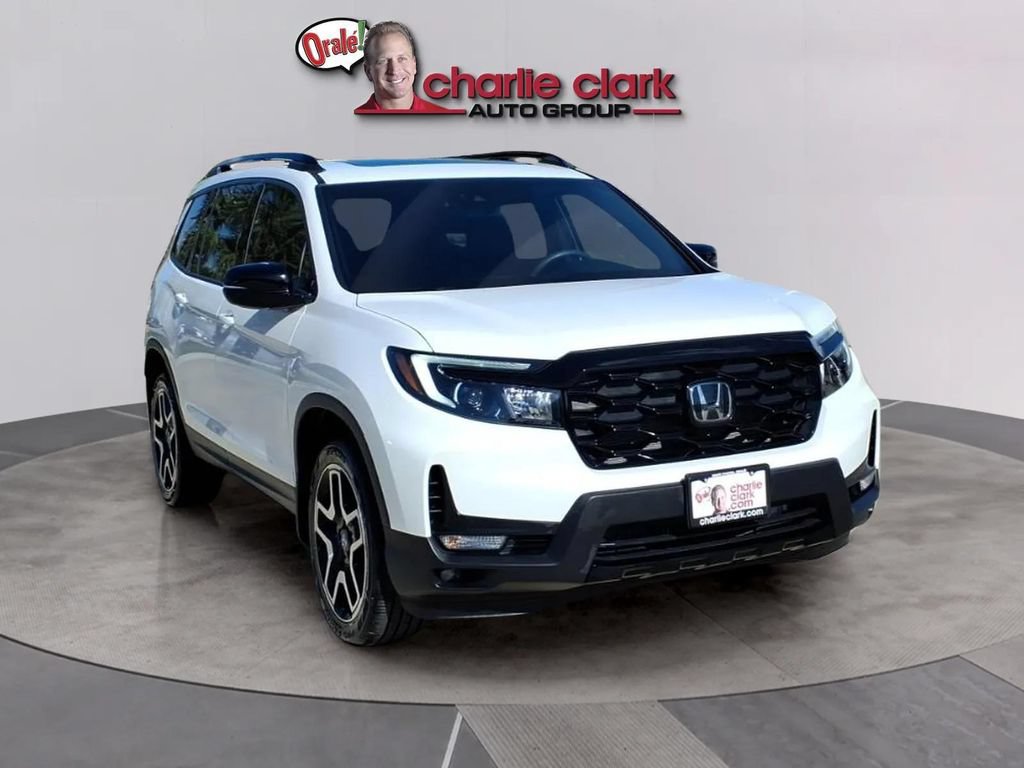 Used 2023 Honda Passport Elite image 7