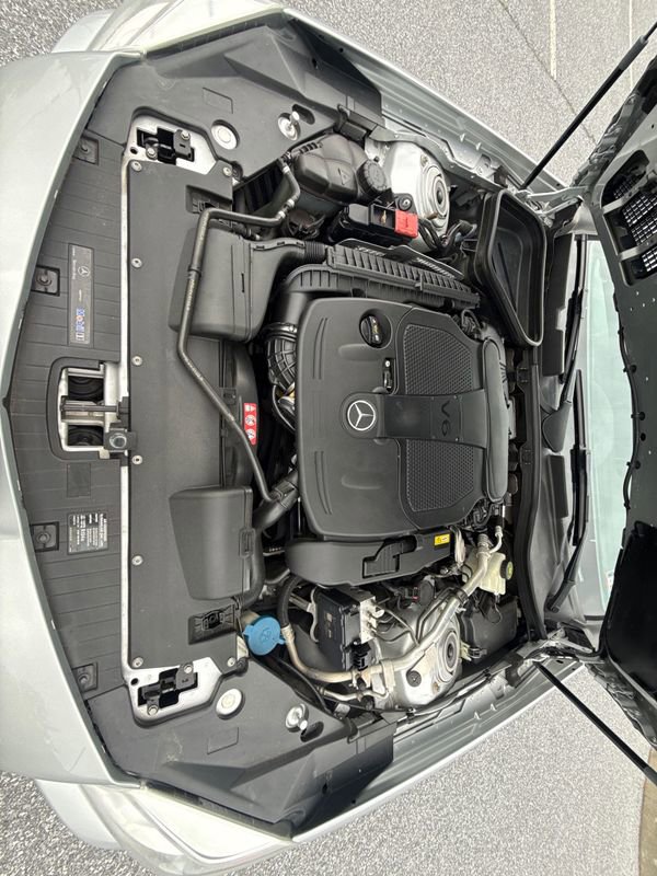 Used 2012 Mercedes-Benz SLK 350 image 30