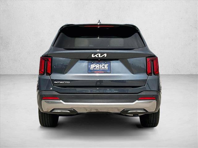 Used 2024 Kia Sorento SX FWD image 4