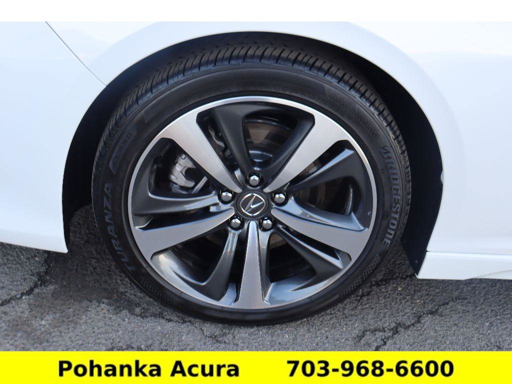 Certified 2025 Acura TLX w/ Technology Package image 31