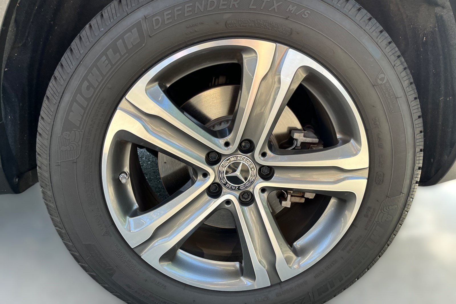 Used 2018 Mercedes-Benz GLC 300 4MATIC image 6