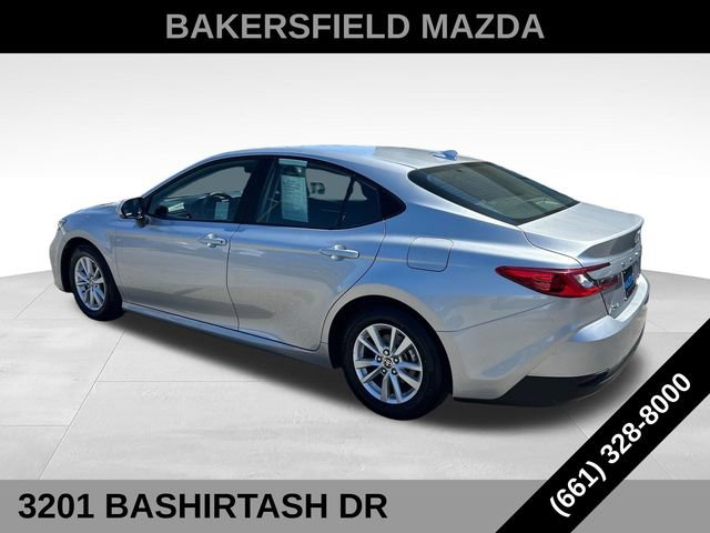 Used 2025 Toyota Camry LE FWD image 3