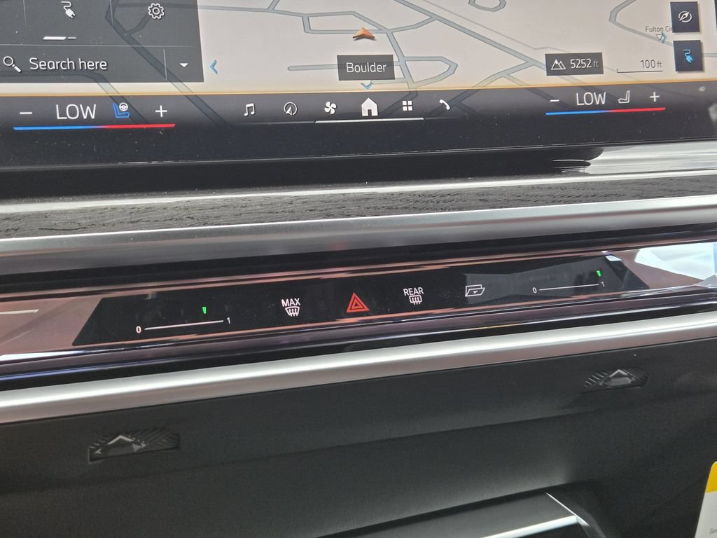 New 2026 BMW i7 xDrive60 AWD/4WD image 22