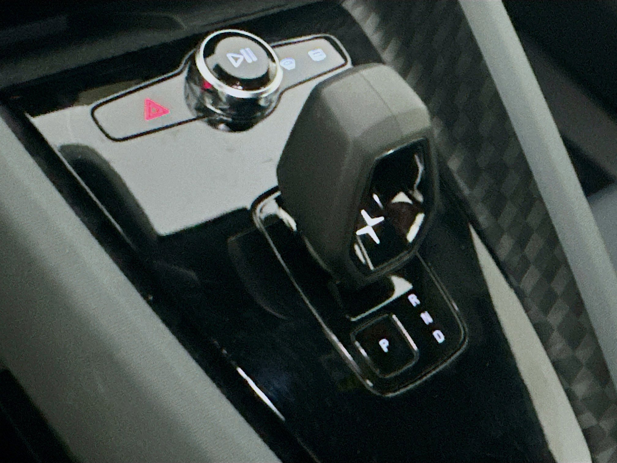 Used 2022 Polestar Polestar 2 image 23