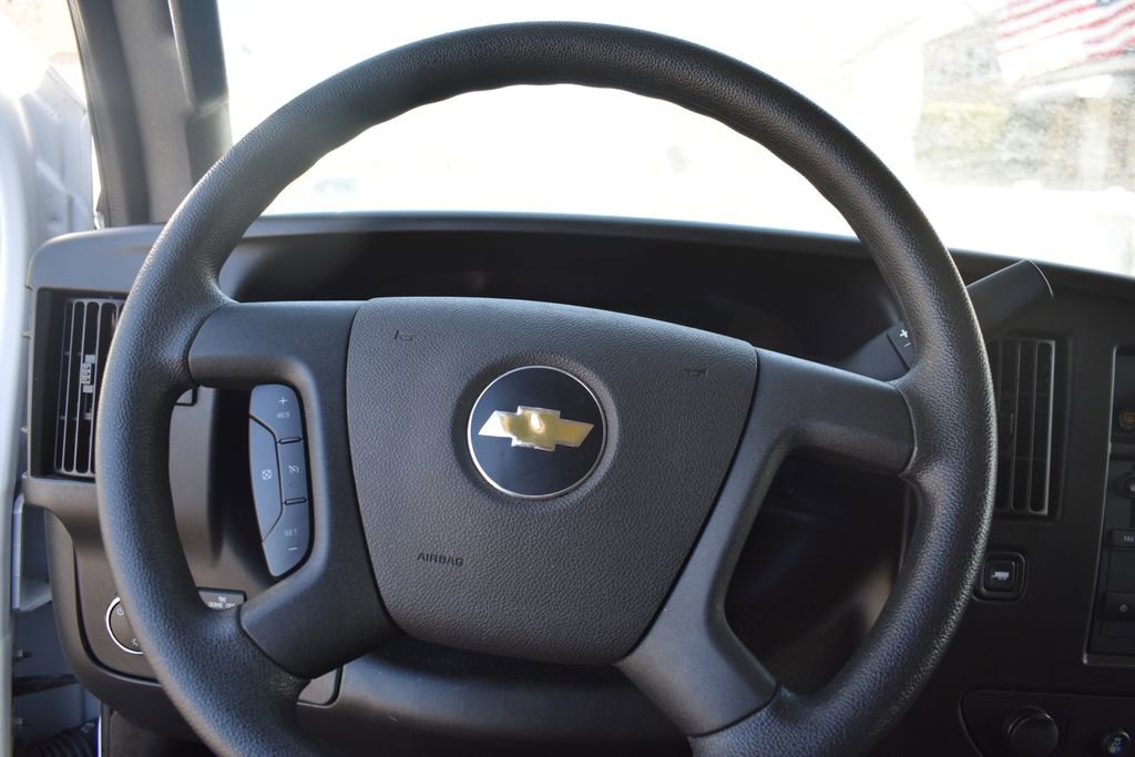 Used 2023 Chevrolet Express 3500 LT w/ LT Preferred Equipment Group image 14