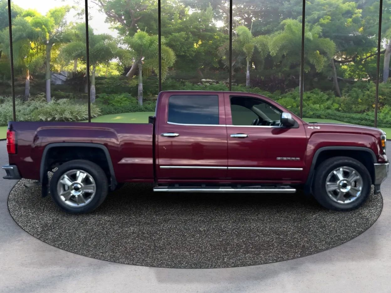 Used 2015 GMC Sierra 1500 SLT w/ SLT Crew Cab Value Package AWD/4WD image 4