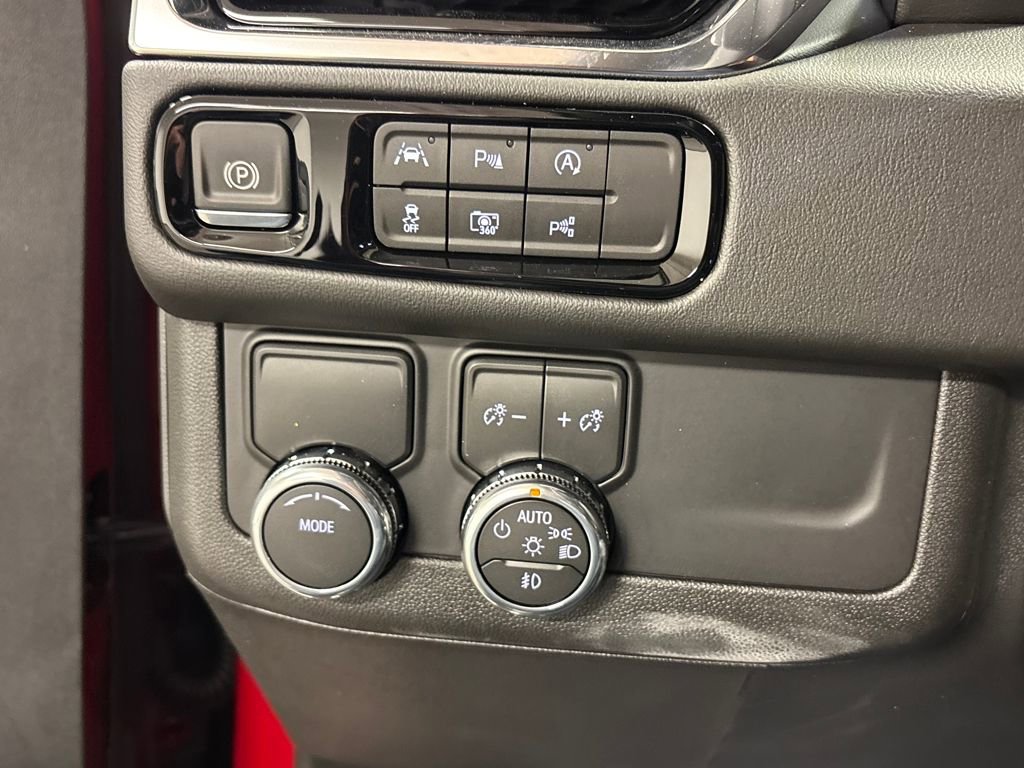 New 2026 GMC Yukon Elevation w/ LPO, Floor Liner Package image 35