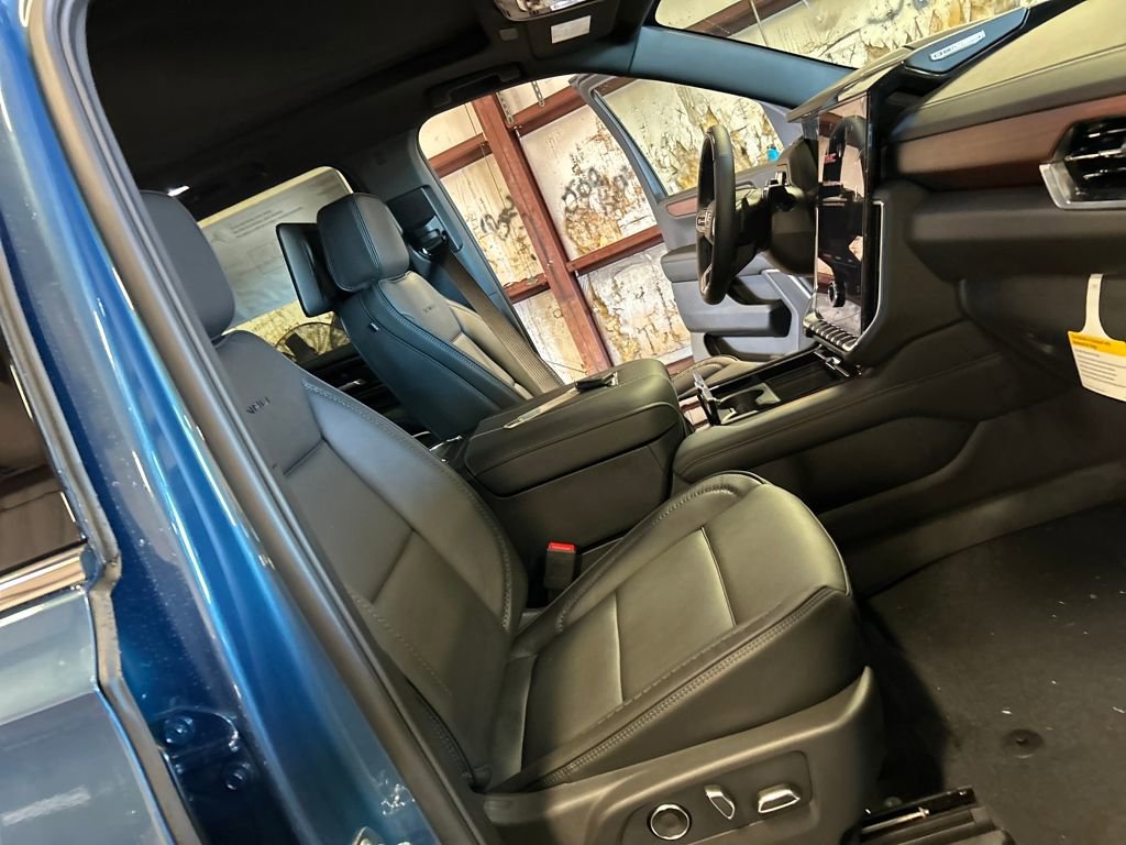 New 2026 GMC Yukon XL Denali image 36