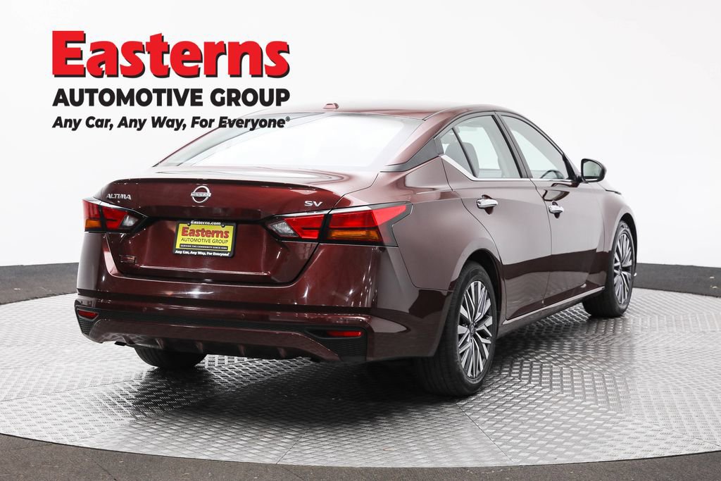 Used 2023 Nissan Altima 2.5 SV image 5