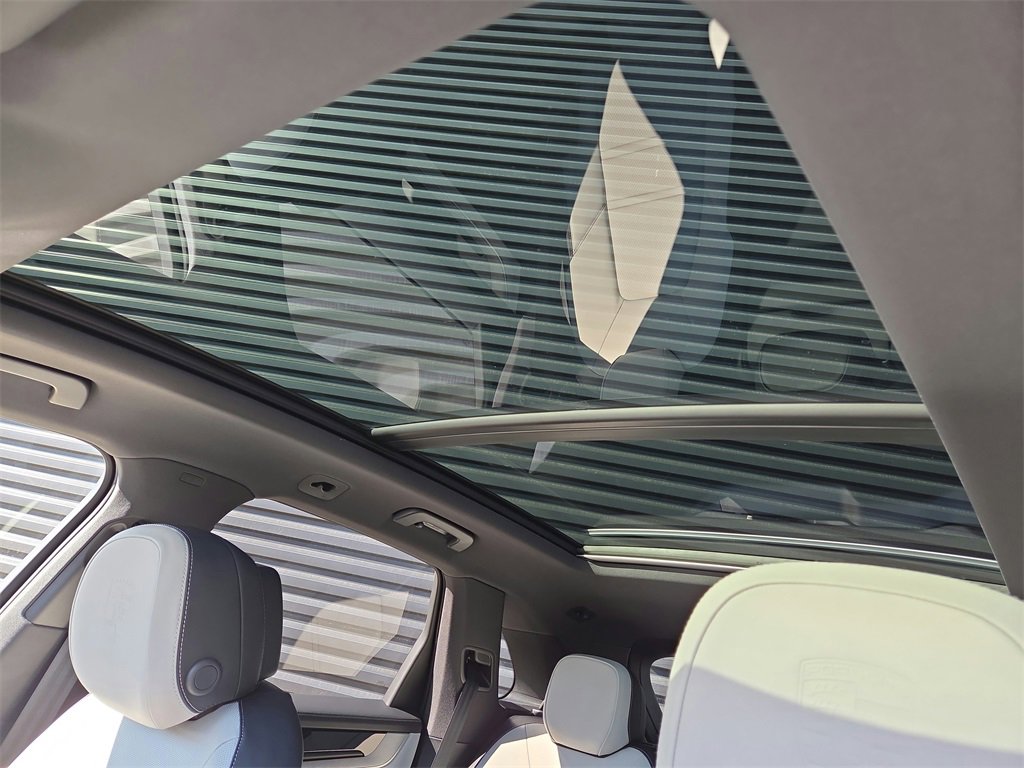 New 2026 Porsche Cayenne image 15