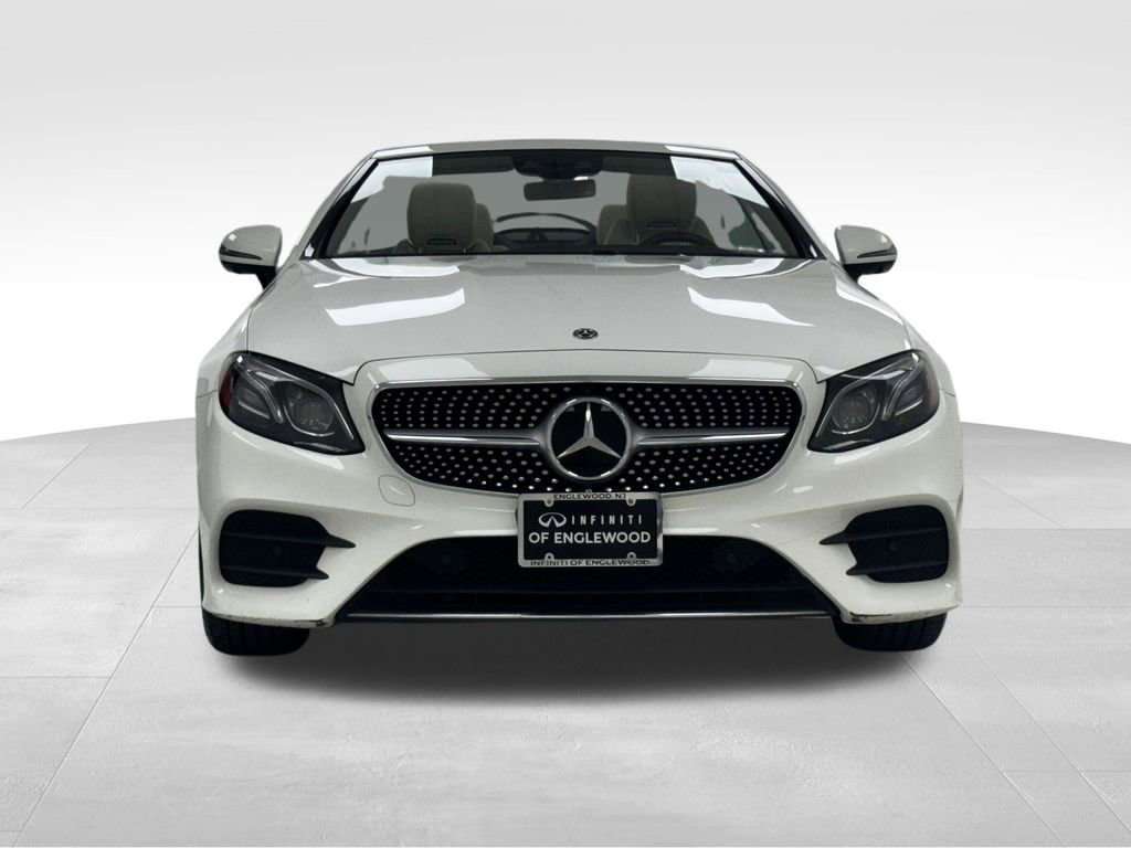 Used 2019 Mercedes-Benz E 450 4MATIC Cabriolet image 2
