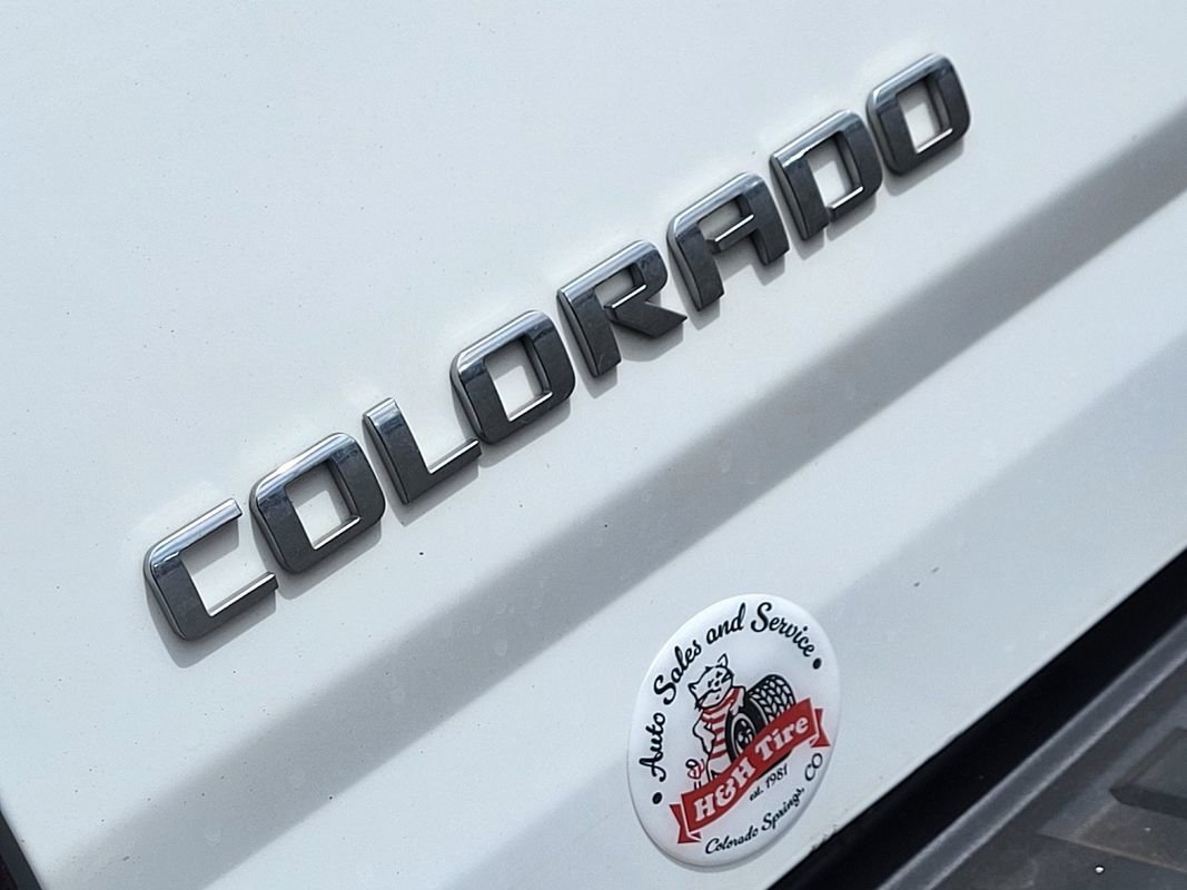 Used 2018 Chevrolet Colorado W/T AWD/4WD image 15