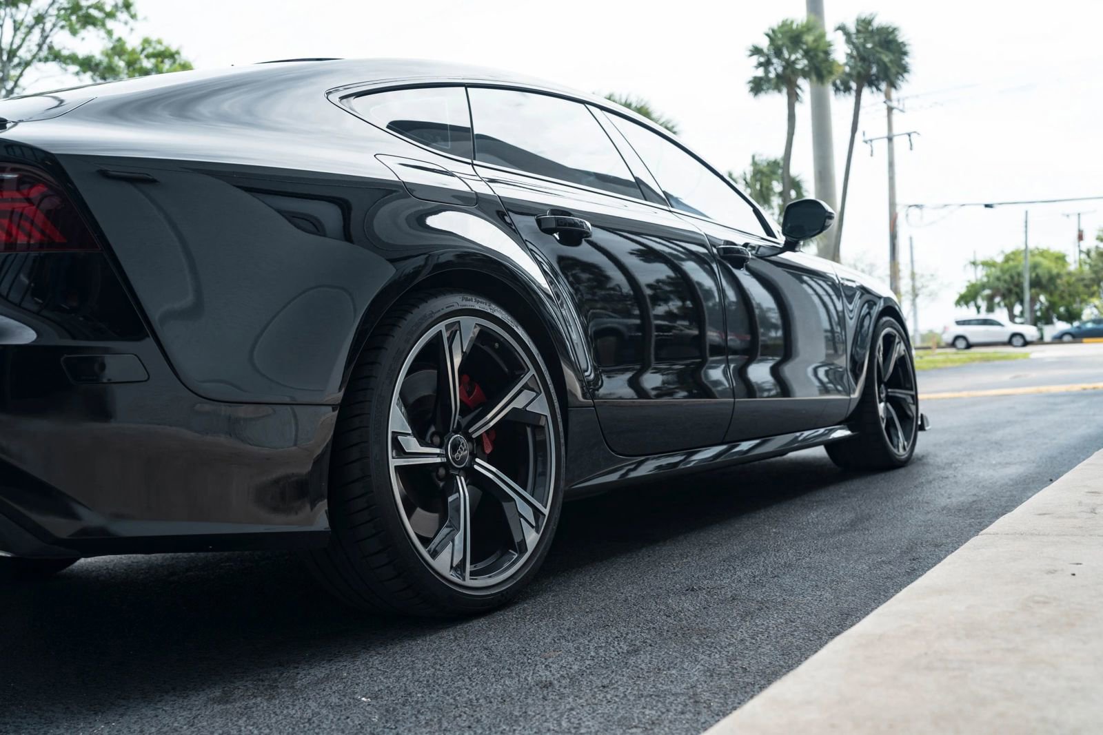 Used 2017 Audi S7 Premium Plus w/ S7 Sport Package image 15