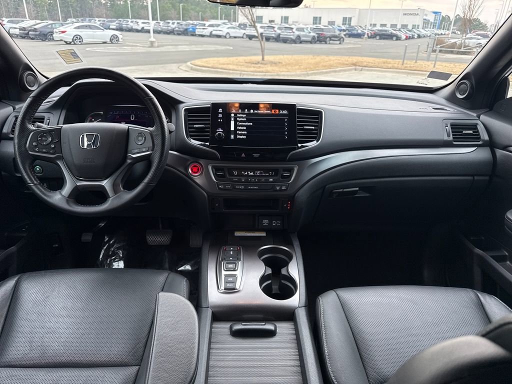 Used 2023 Honda Passport EX-L image 16