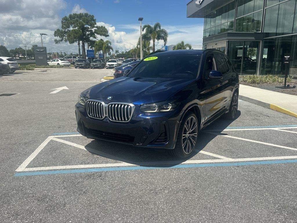 Used 2022 BMW X3 sDrive30i w/ M Sport Package 2 RWD image 3