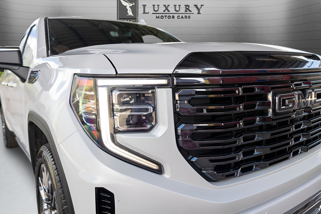 Used 2024 GMC Sierra 1500 Denali Ultimate AWD/4WD image 14