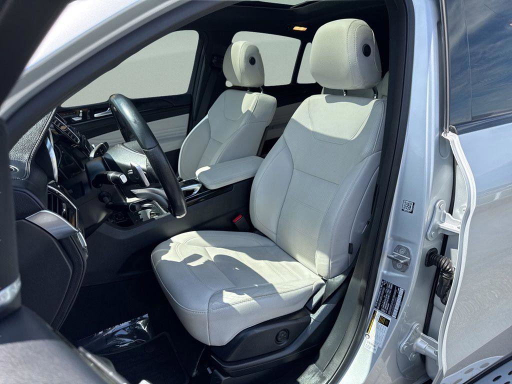 Used 2019 Mercedes-Benz GLE 43 AMG 4MATIC Coupe w/ Premium 3 Package image 10