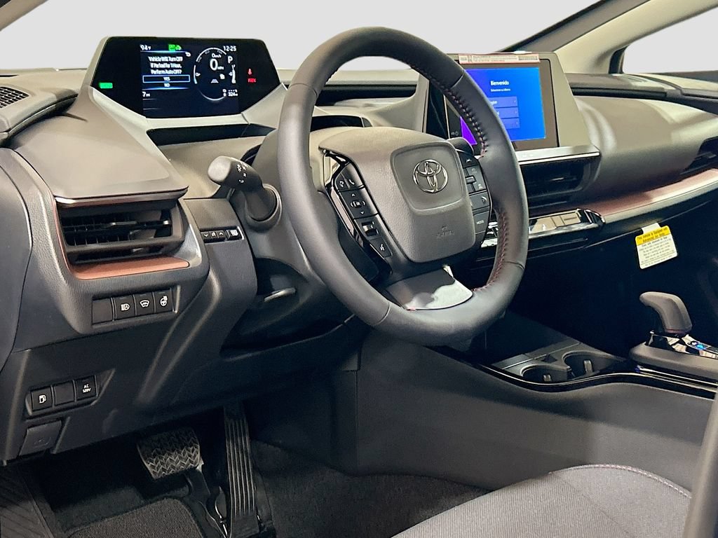 New 2026 Toyota Prius Plug-In Hybrid FWD image 9
