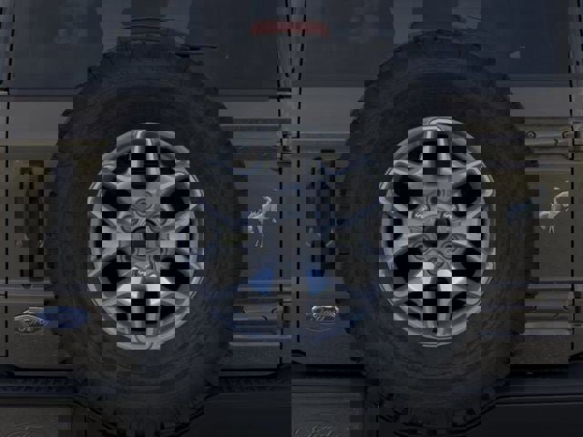 New 2025 Ford Bronco Badlands image 24