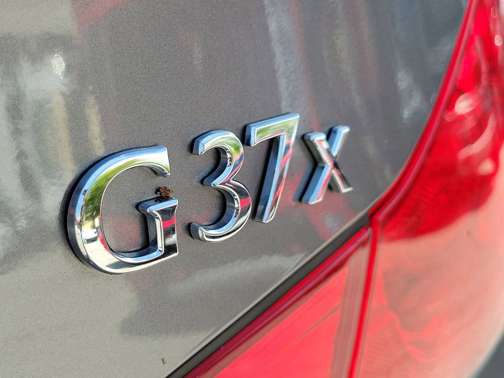Used 2012 INFINITI G37 X w/ Premium Pkg image 12