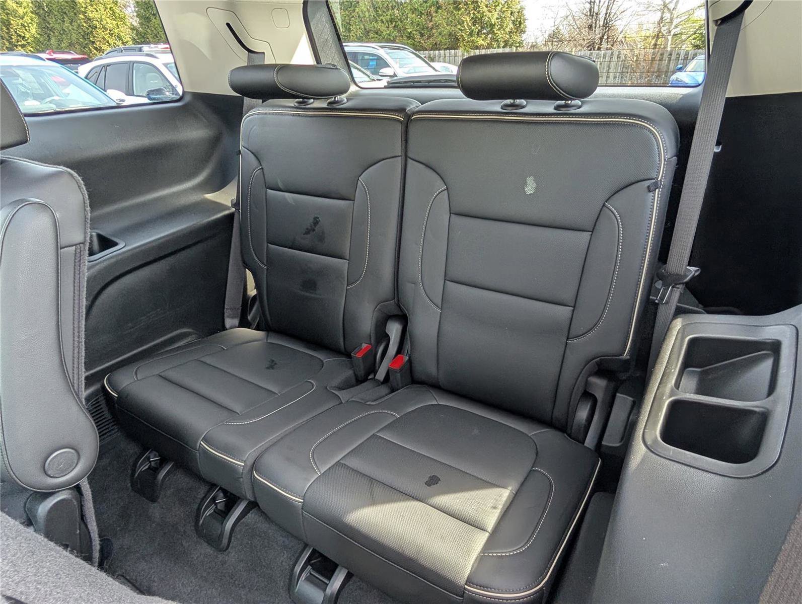 Used 2021 GMC Acadia Denali w/ Denali Ultimate Package image 14