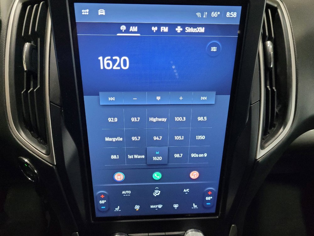 Used 2024 Ford Edge SEL image 25