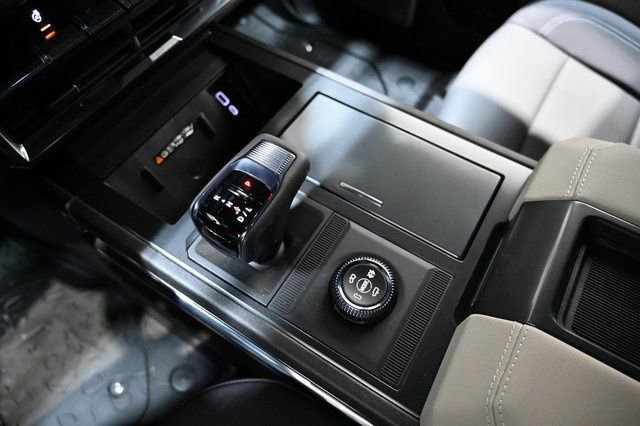 New 2026 GMC Hummer EV SUV image 18