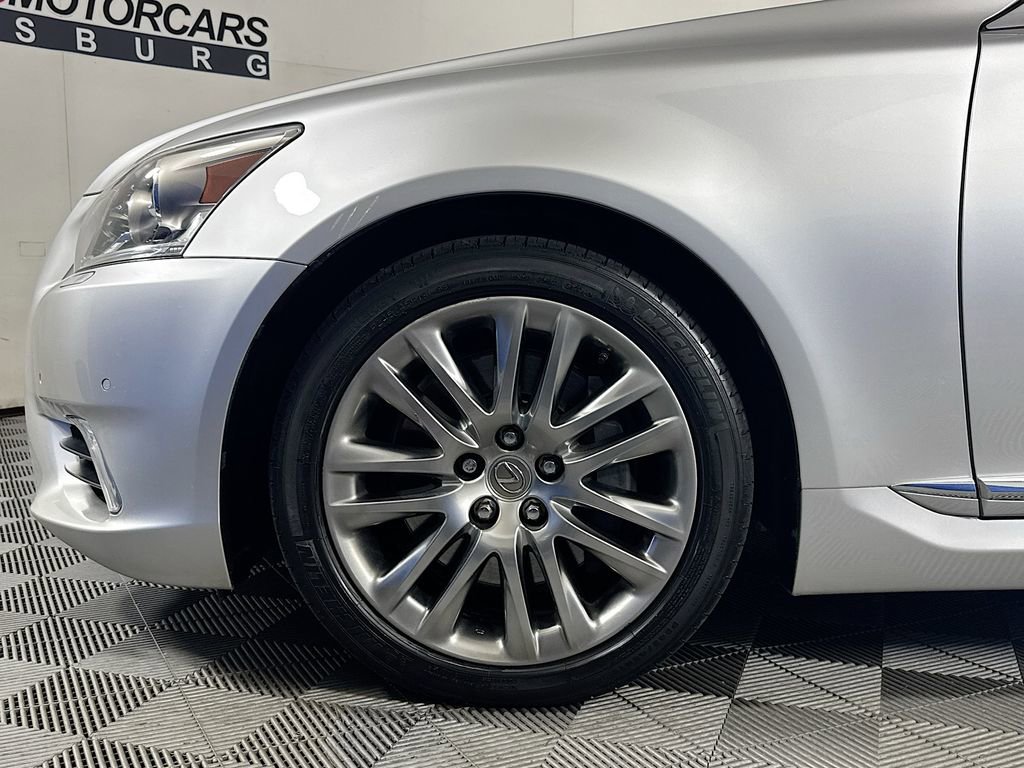 Used 2014 Lexus LS 460 AWD w/ Comfort Package image 33