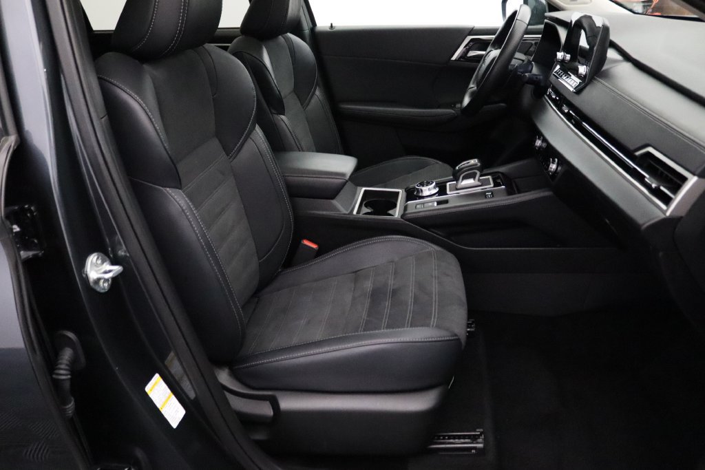 Used 2024 Mitsubishi Outlander SE AWD/4WD image 15